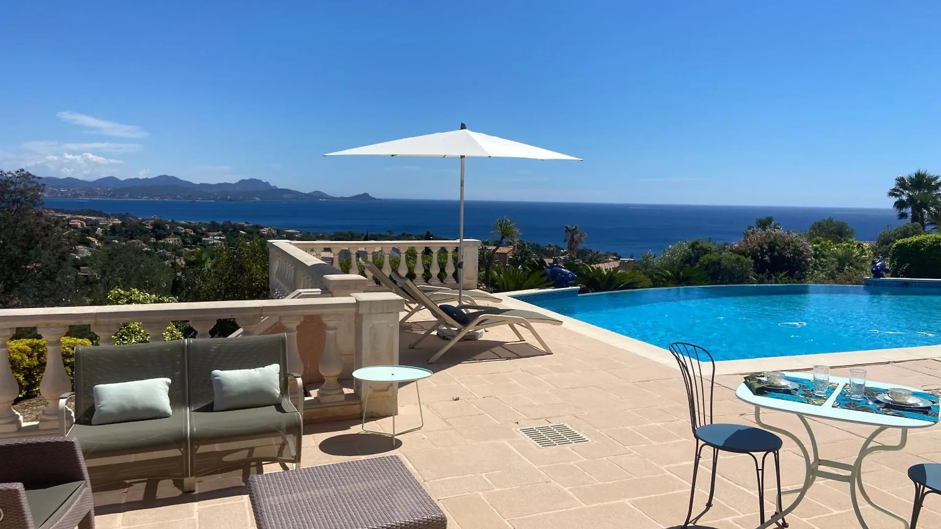 Chambre D'Hote, Vue Mer Exceptionnelle, A 5 Minutes De La Mer Roquebrune-sur-Argens France