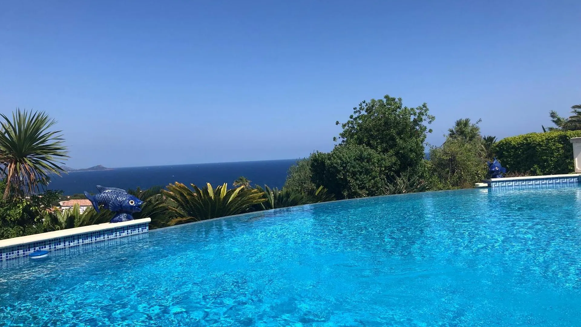 Homestay Chambre D'Hote, Vue Mer Exceptionnelle, A 5 Minutes De La Mer Roquebrune-sur-Argens